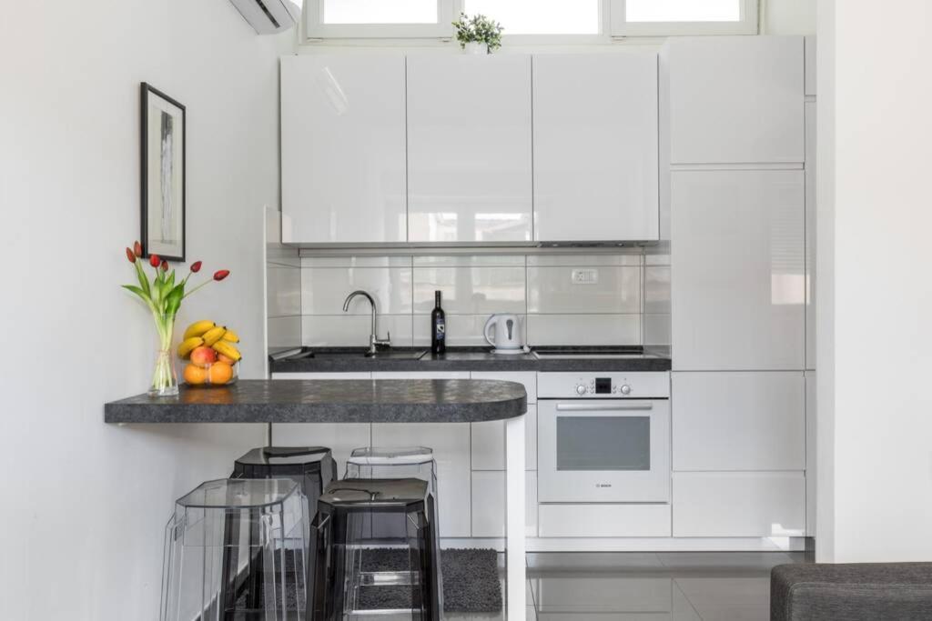 Banana Split Youth Apartment Εξωτερικό φωτογραφία